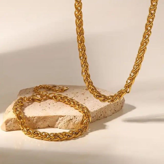 Davia 18k Gold Plated Braided Chain Necklace